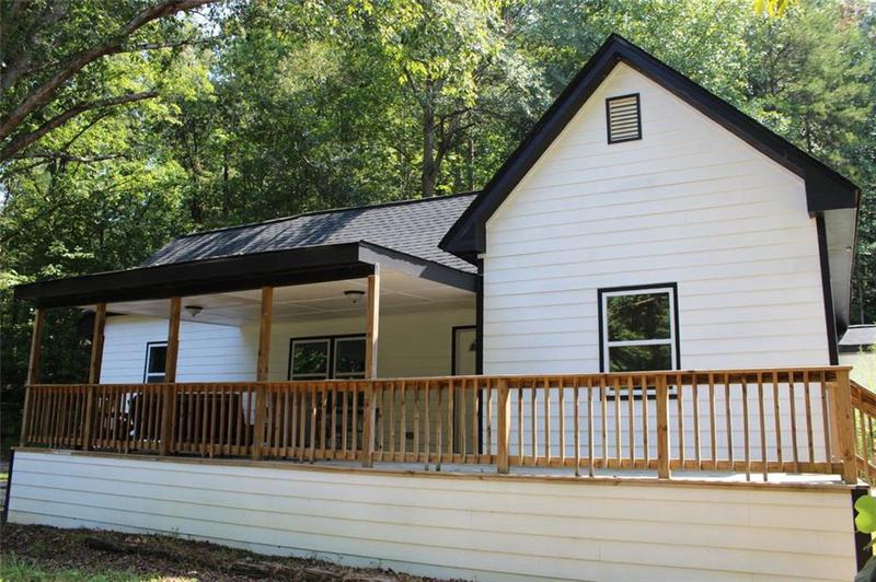 Image for property 202 Henderson Falls Road, Toccoa, GA 30577