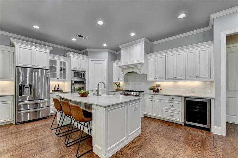 Image for property 3330 Camellia Lane, Suwanee, GA 30024