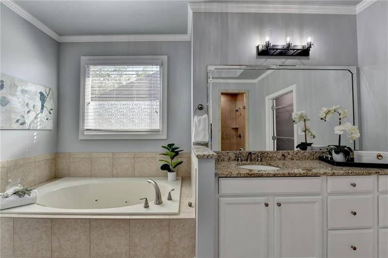 Image for property 3330 Camellia Lane, Suwanee, GA 30024