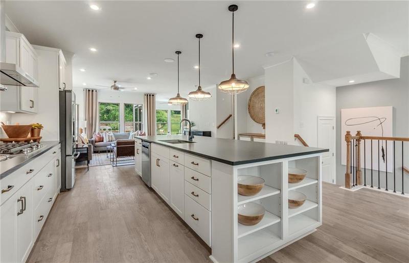 Image for property 1090 Battery Park Road, Decatur, GA 30033