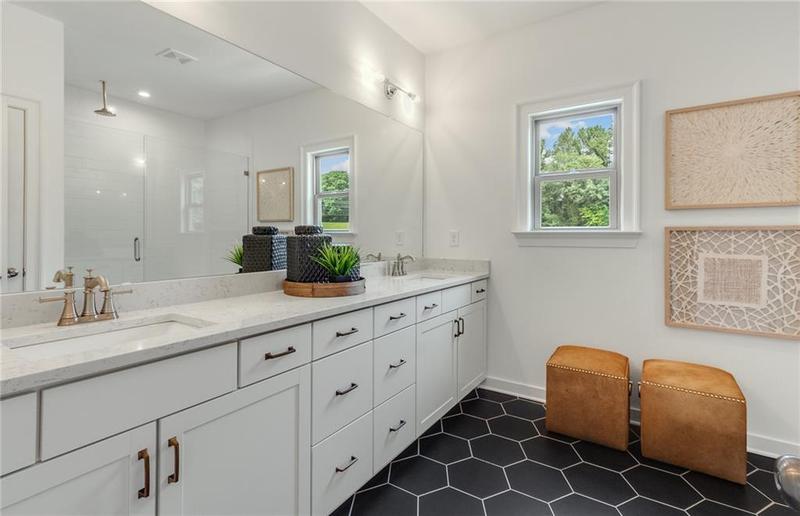 Image for property 1090 Battery Park Road, Decatur, GA 30033