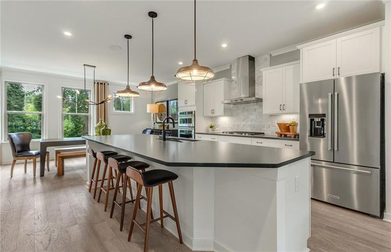 Image for property 1090 Battery Park Road, Decatur, GA 30033