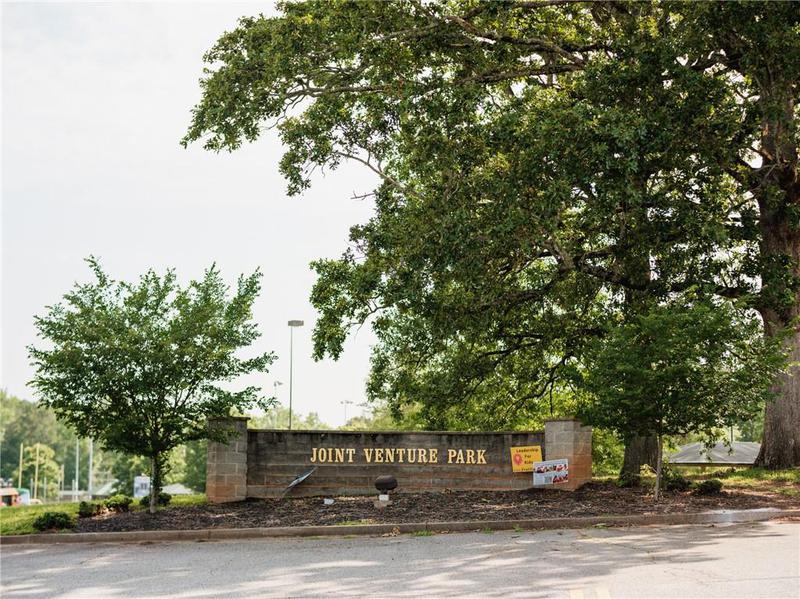 Image for property 630 Skytop Drive 157, Cumming, GA 30040