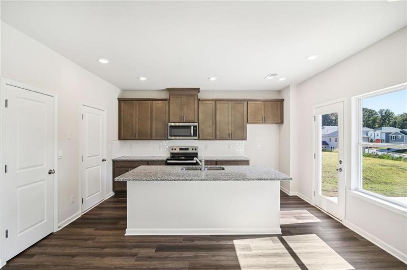 Image for property 2775 Aralynn Way, College Park, GA 30337