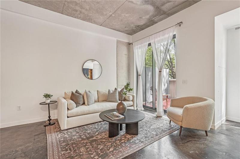 Image for property 335 W. Ponce De Leon Avenue 210, Decatur, GA 30030