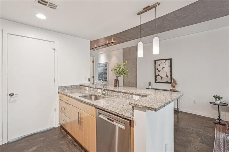 Image for property 335 W. Ponce De Leon Avenue 210, Decatur, GA 30030