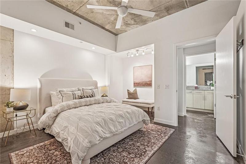 Image for property 335 W. Ponce De Leon Avenue 210, Decatur, GA 30030