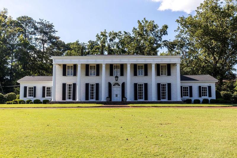 Image for property 417 Alpine View, Gadsden, AL 35901