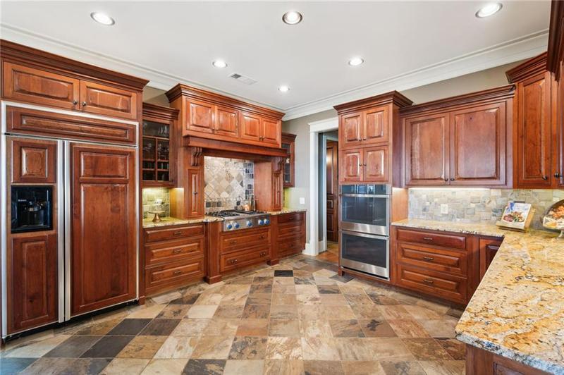 Image for property 465 Huckleberry Trail, Big Canoe, GA 30143