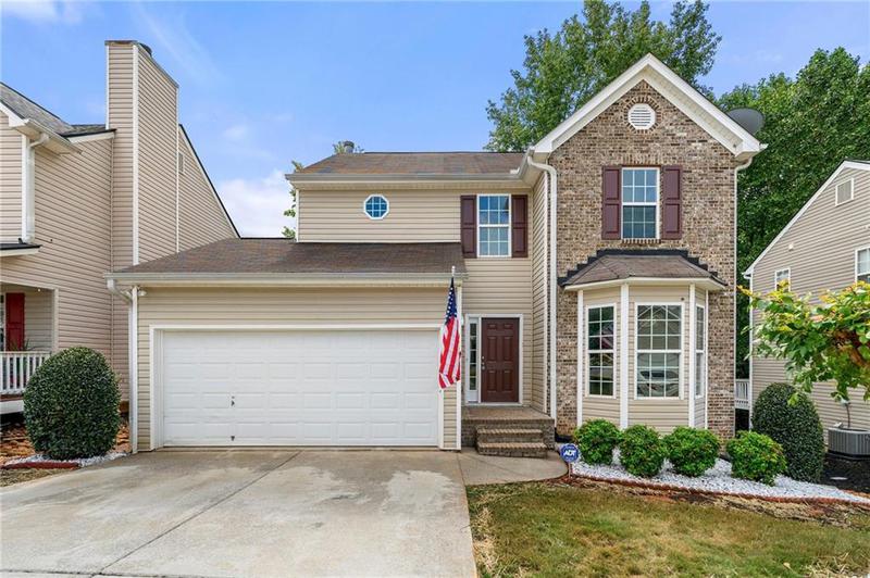 Image for property 304 Greystone Parkway, Hiram, GA 30141