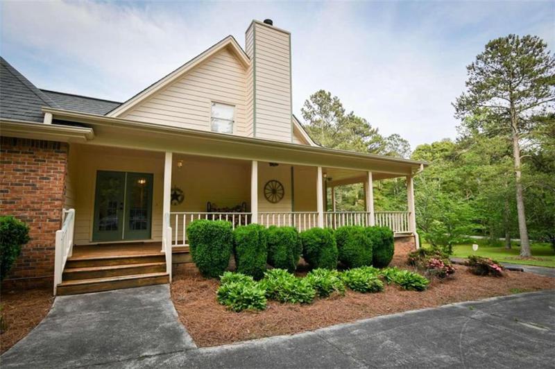 Image for property 3030 Habersham Circle, Covington, GA 30014
