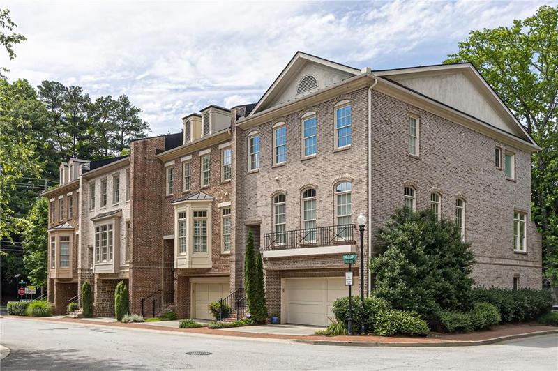 Image for property 8 Candler Grove Court, Decatur, GA 30030