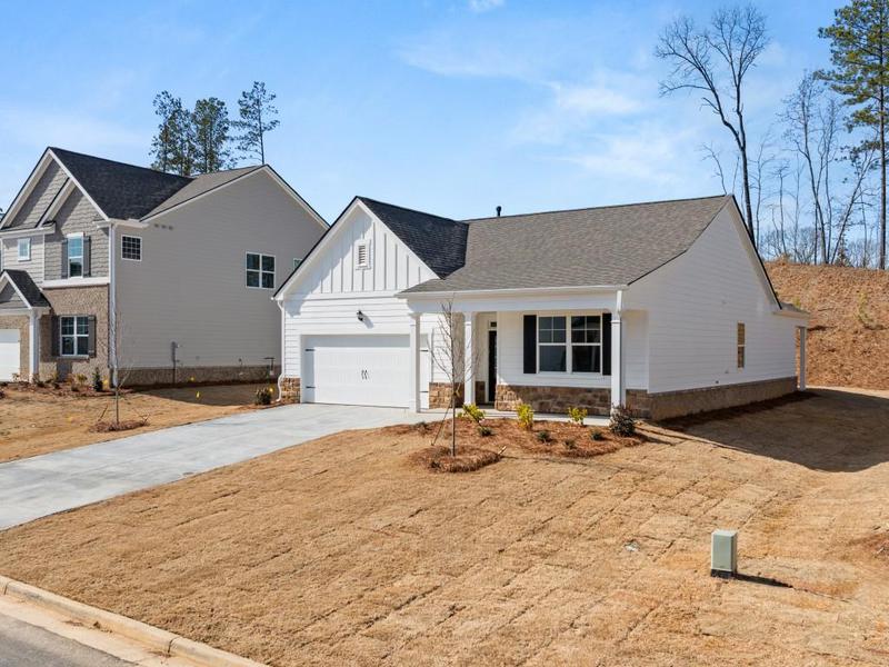 Image for property 107 Landsdowne Way, Cartersville, GA 30120