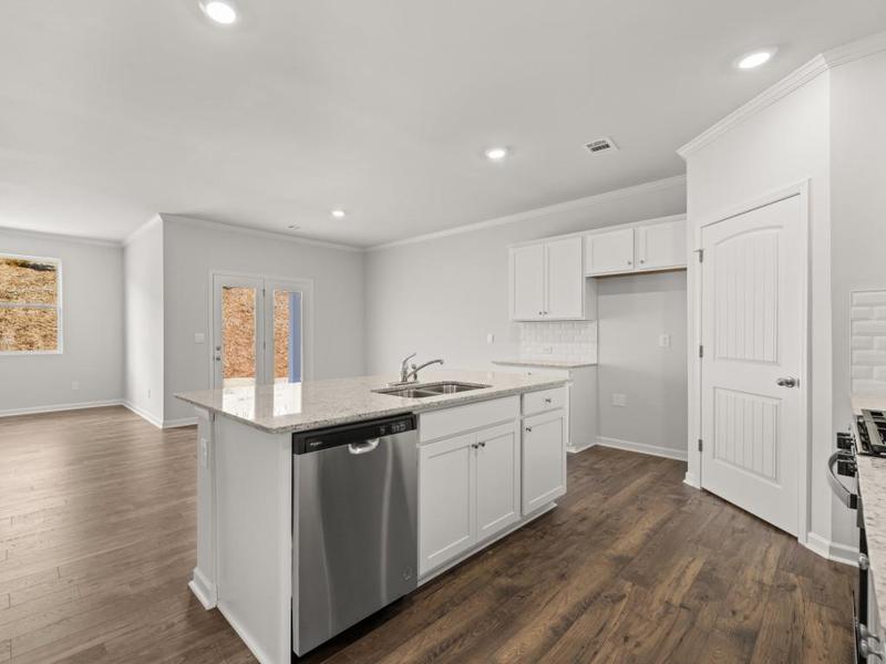 Image for property 107 Landsdowne Way, Cartersville, GA 30120