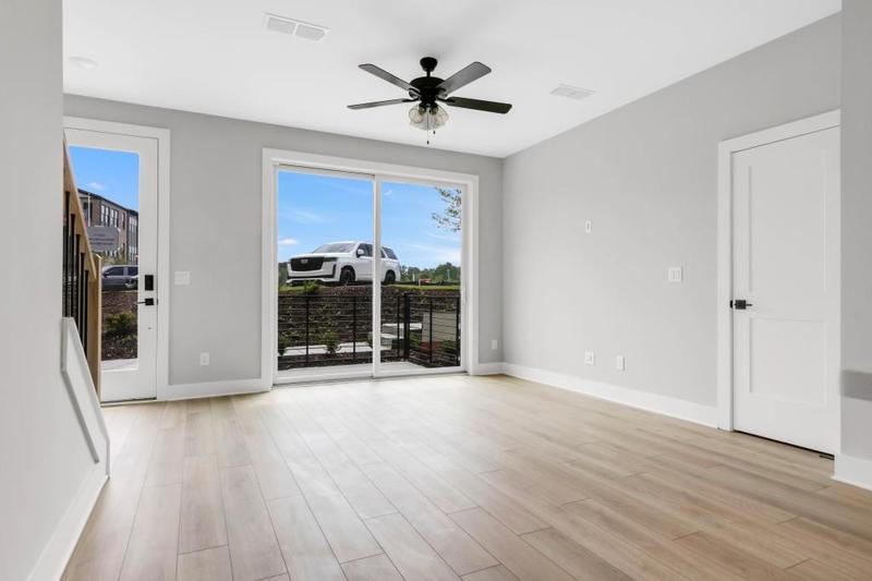 Image for property 923 Echo Park Drive, Suwanee, GA 30024