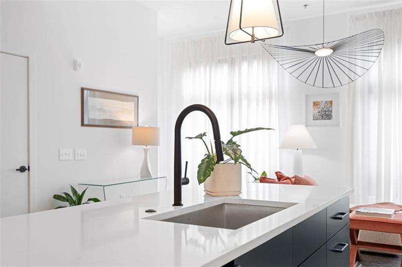 Image for property 567 Ponce De Leon Avenue 404, Atlanta, GA 30308