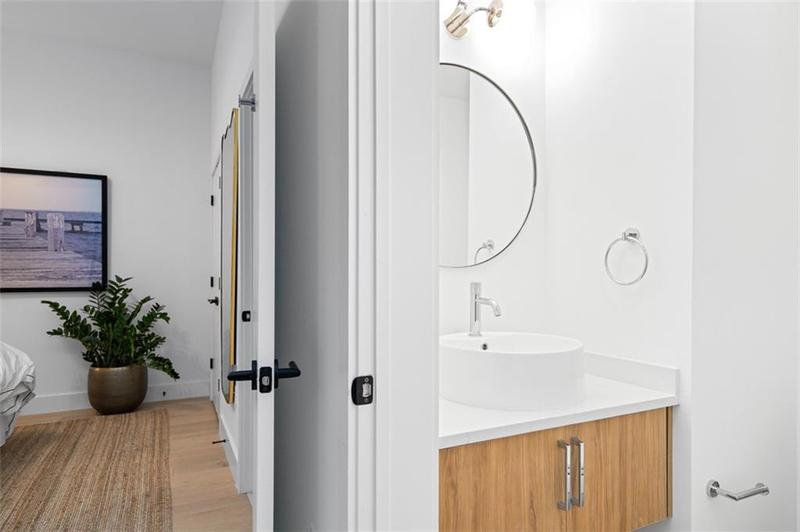 Image for property 567 Ponce De Leon Avenue 404, Atlanta, GA 30308