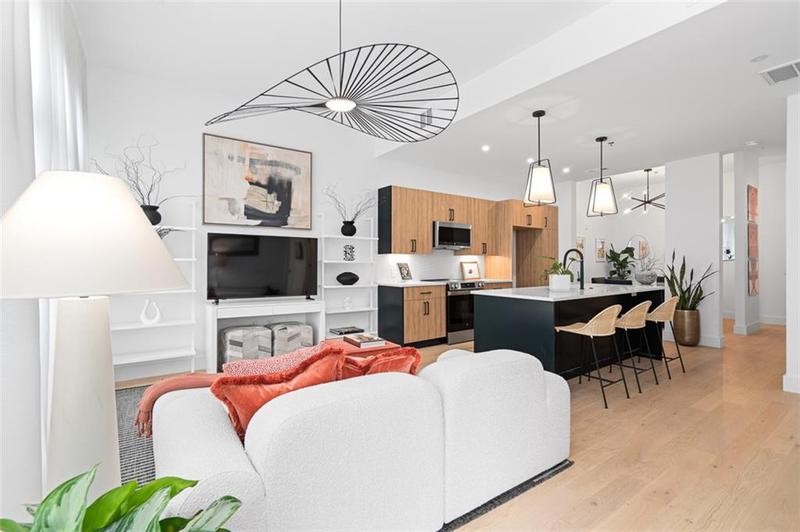 Image for property 567 Ponce De Leon Avenue 404, Atlanta, GA 30308