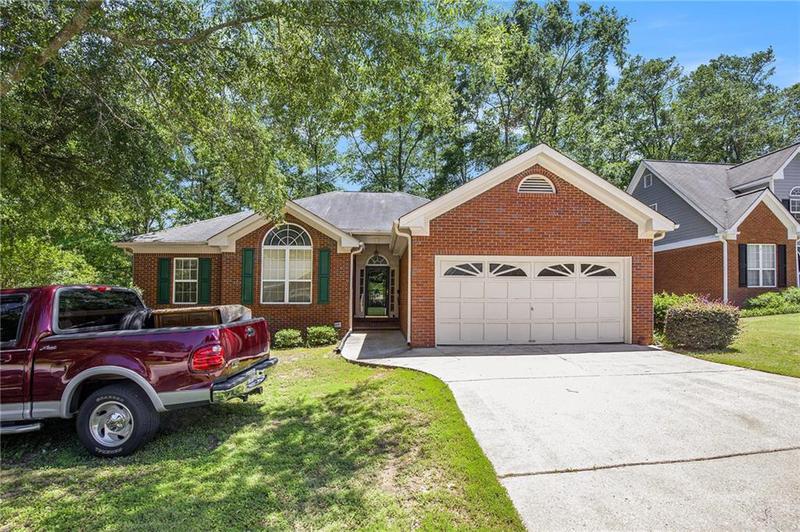 Image for property 6718 Oakhurst Court, Douglasville, GA 30134