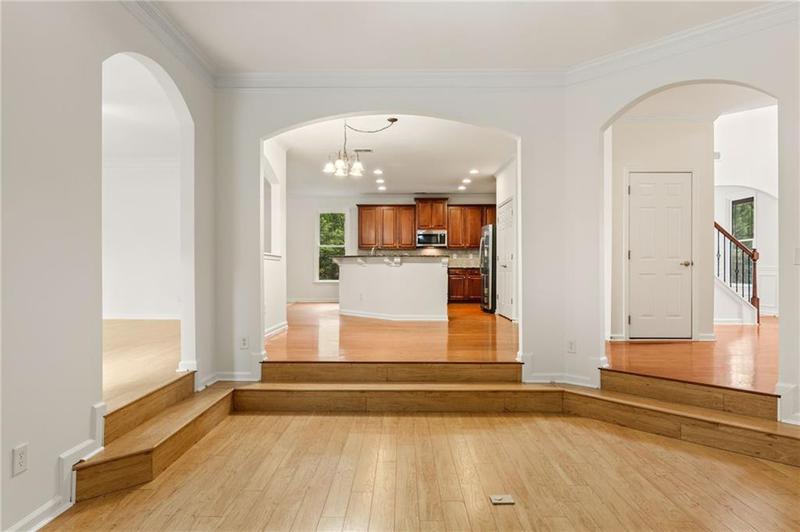 Image for property 5390 Vickery Circle, Cumming, GA 30040