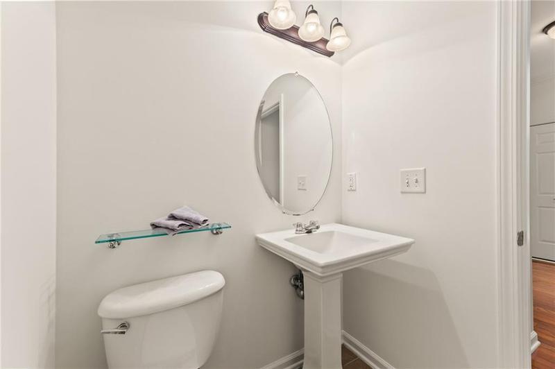 Image for property 5390 Vickery Circle, Cumming, GA 30040