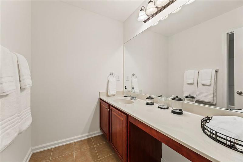 Image for property 5390 Vickery Circle, Cumming, GA 30040