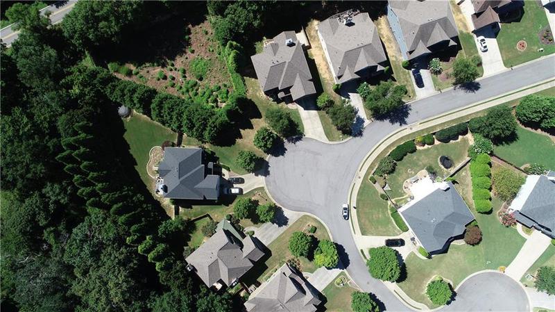Image for property 5390 Vickery Circle, Cumming, GA 30040