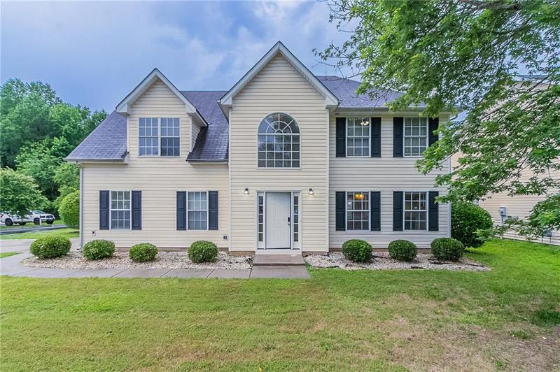 Image for property 6181 Fayetteville Drive, Riverdale, GA 30296