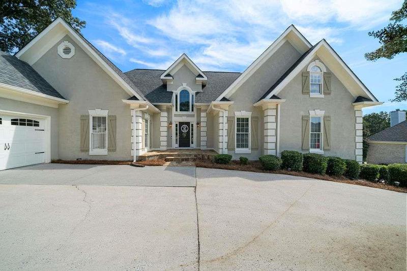 Image for property 111 Warwick Way, Rome, GA 30161