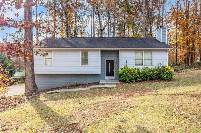 Image for property 2326 Chestnut Log Drive, Lithia Springs, GA 30122