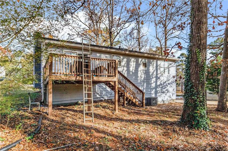 Image for property 2326 Chestnut Log Drive, Lithia Springs, GA 30122