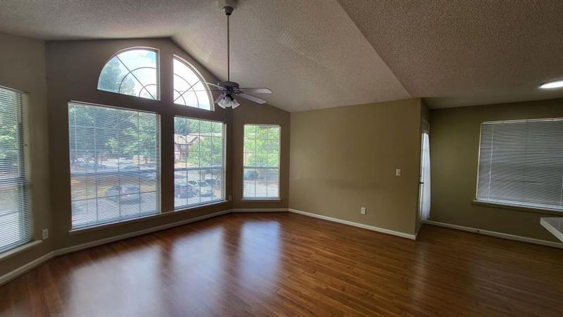 Image for property 1305 Red Deer Way, Alpharetta, GA 30022