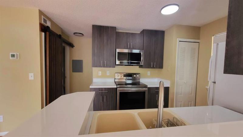 Image for property 1305 Red Deer Way, Alpharetta, GA 30022