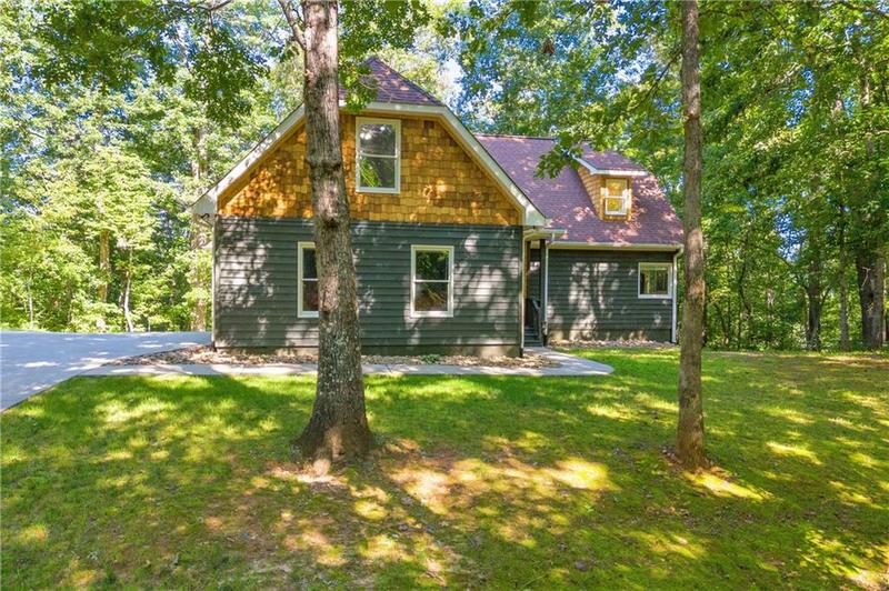 Image for property 496 Trotters Glen Road, Baldwin, GA 30511