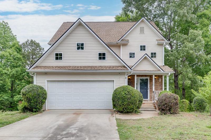 Image for property 542 Bishop Court, Commerce, GA 30529
