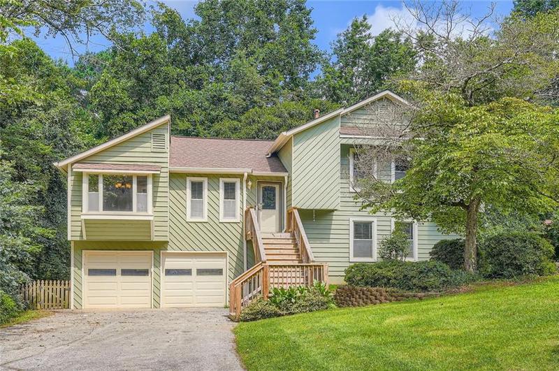 Image for property 5093 Ravenwood Drive, Marietta, GA 30066
