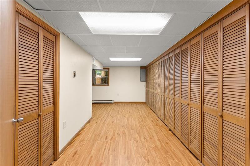 Image for property 8915 Bridgeview Circle, Gainesville, GA 30506