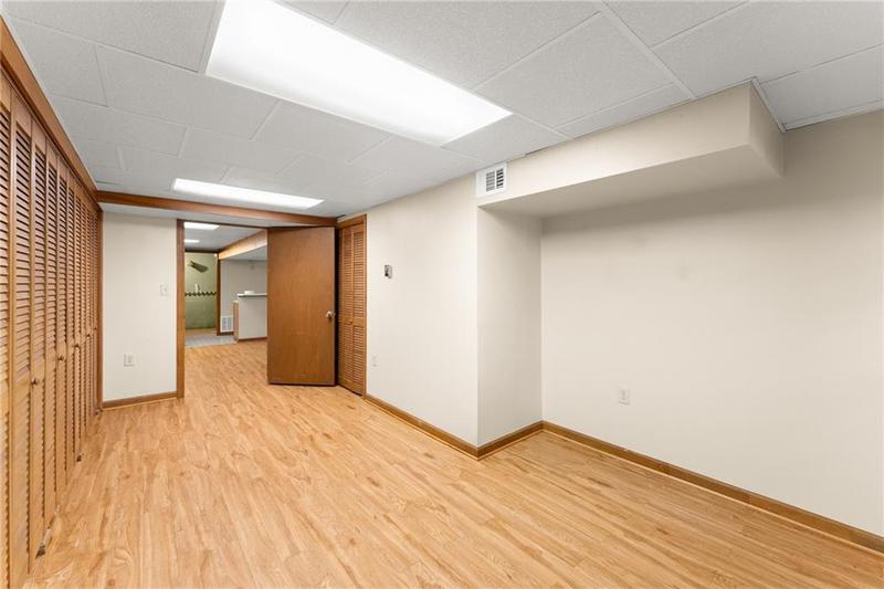 Image for property 8915 Bridgeview Circle, Gainesville, GA 30506