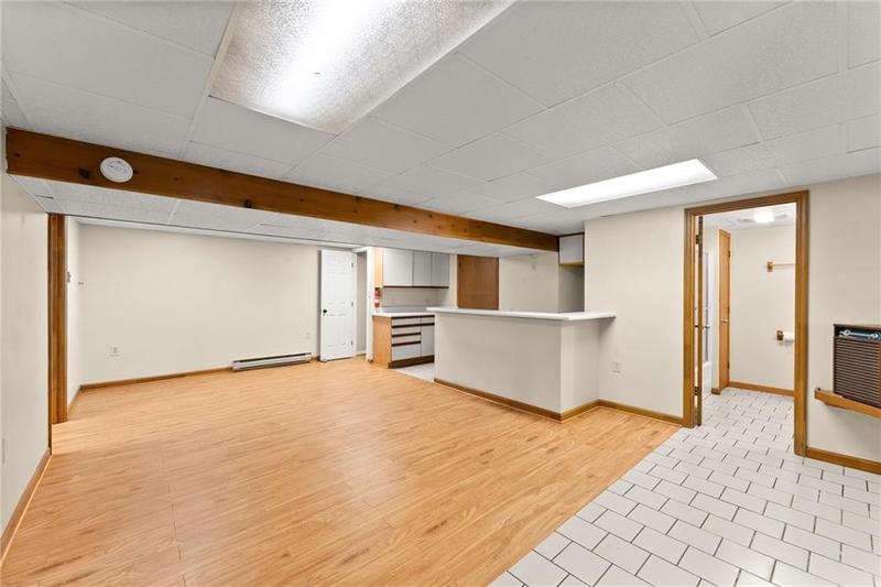 Image for property 8915 Bridgeview Circle, Gainesville, GA 30506