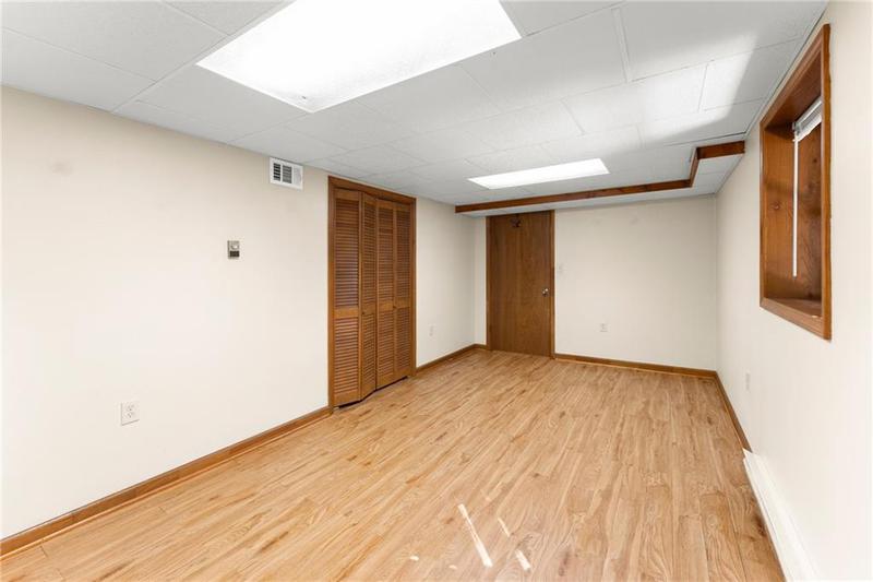Image for property 8915 Bridgeview Circle, Gainesville, GA 30506