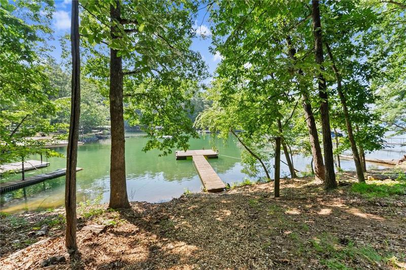 Image for property 8915 Bridgeview Circle, Gainesville, GA 30506