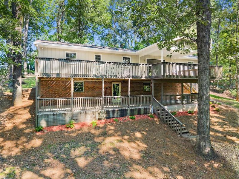 Image for property 8915 Bridgeview Circle, Gainesville, GA 30506
