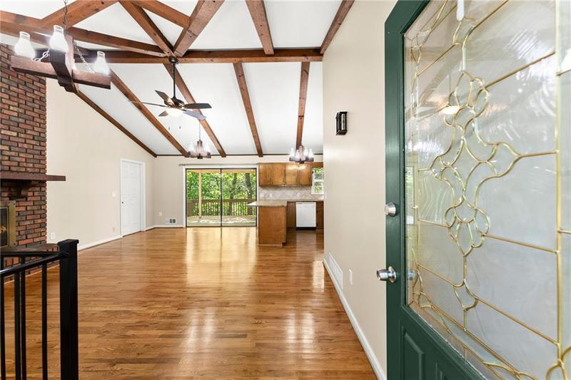 Image for property 8915 Bridgeview Circle, Gainesville, GA 30506