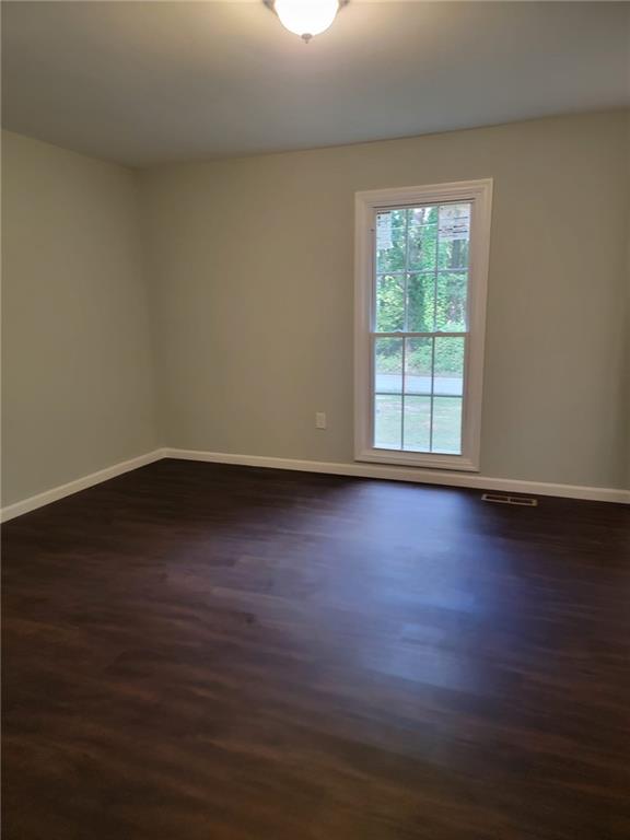 Image for property 330 Sage Drive, Carrollton, GA 30116