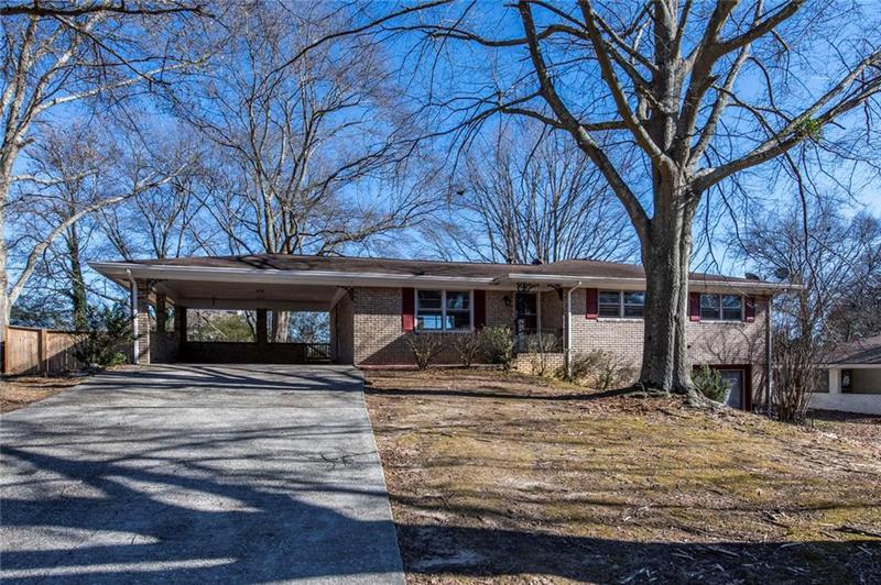 Image for property 850 Briarwood Trail, Douglasville, GA 30134
