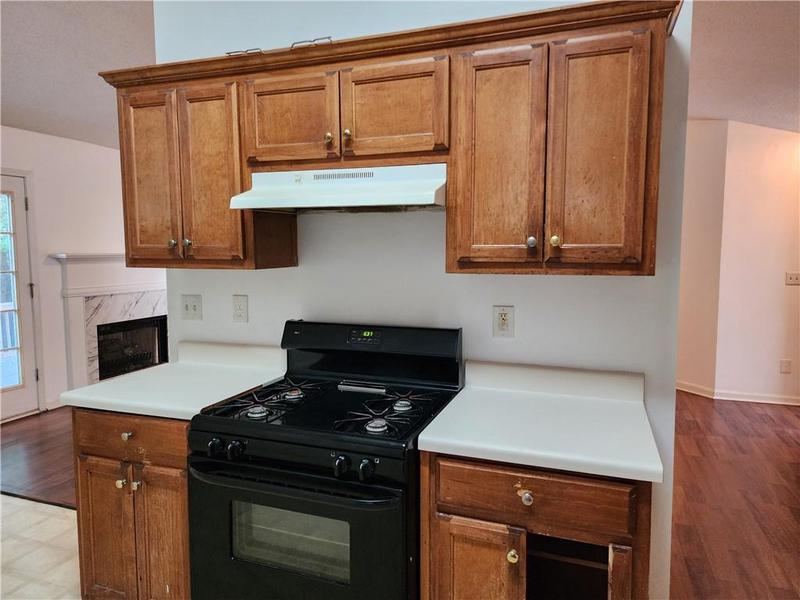 Image for property 835 Amelia Grove Lane, Lawrenceville, GA 30045