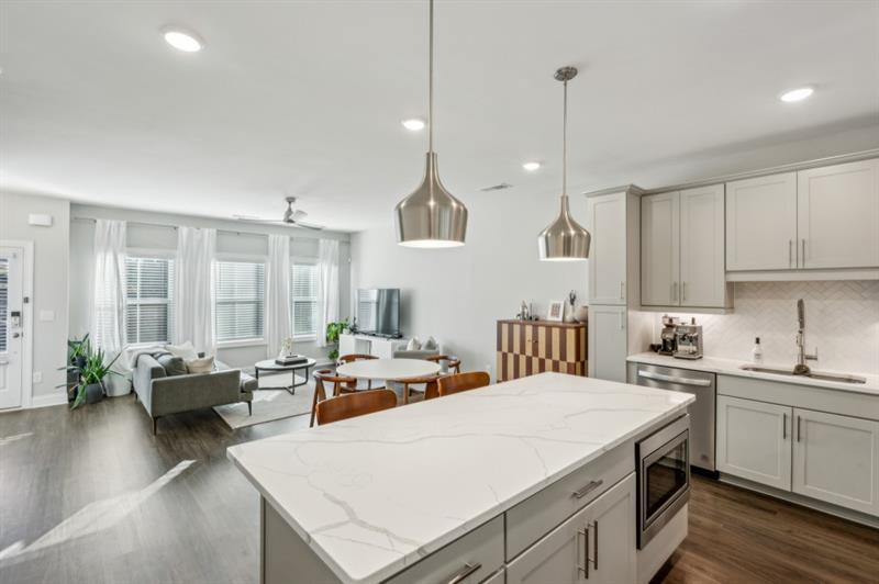 Image for property 2420 Lakeshore Lane, Atlanta, GA 30316