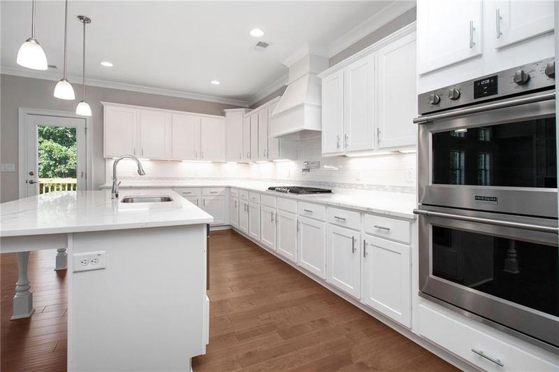 Image for property 3312 STEEPLE CHASE Way, Conyers, GA 30094