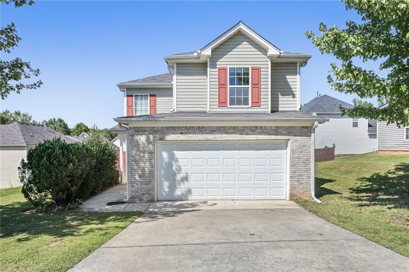 Image for property 139 Palmetto St, Locust Grove, GA 30248