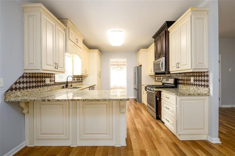 Image for property 3835 Green Ridge Court, Gainesville, GA 30507